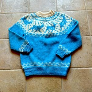 Dale of Norway 1960s ski sweater. Excellent condition. Men’s m or women’s s/m.